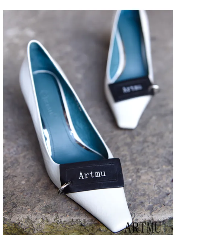 ARTMU MID HEELED SHOES WITH BUCKLE DETAIL