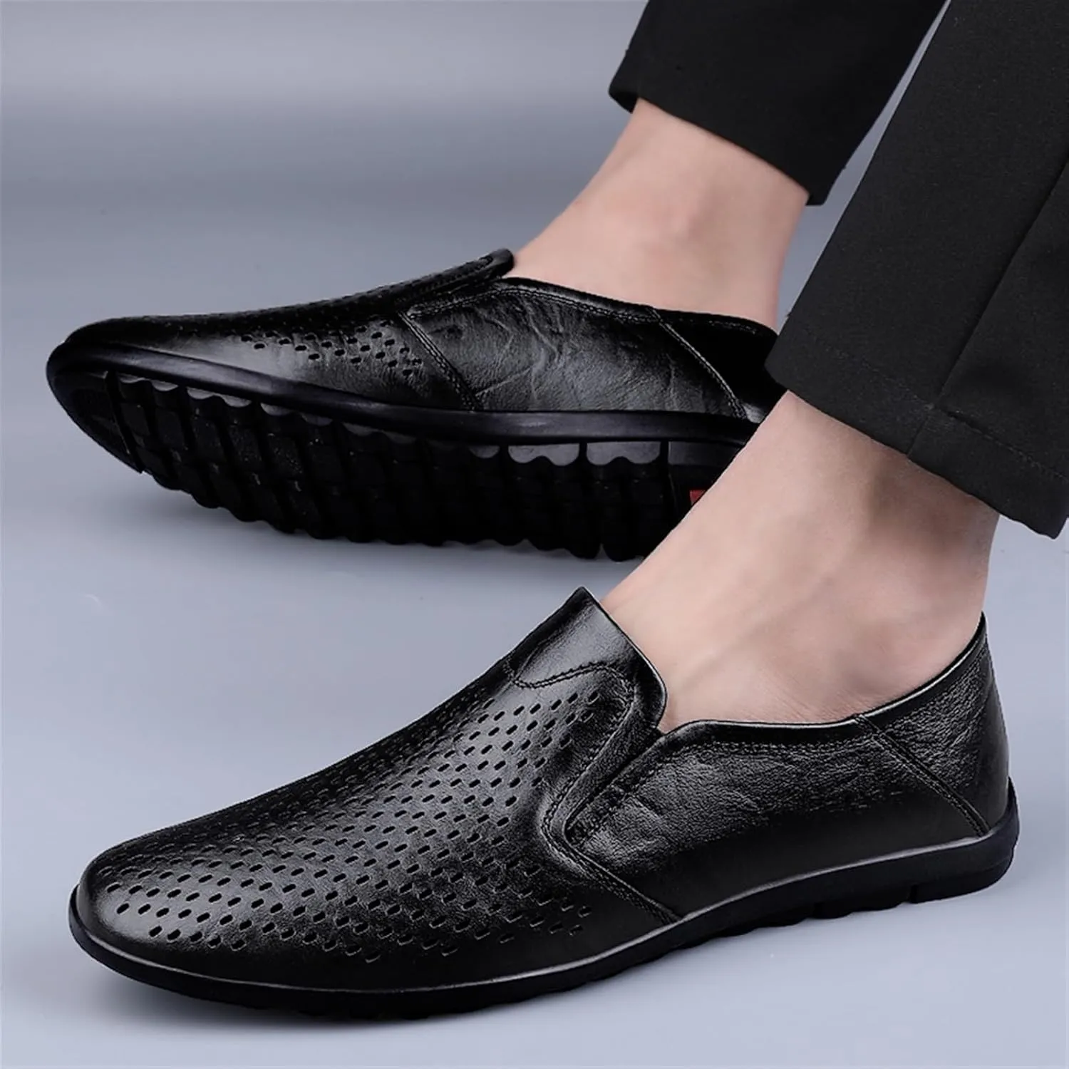 Men's Lightweight Leather Loafers – Breathable Driving Shoes with Anti-Slip Sole, Comfortable Flat Heel, Ideal for Weddings and Casual Wear