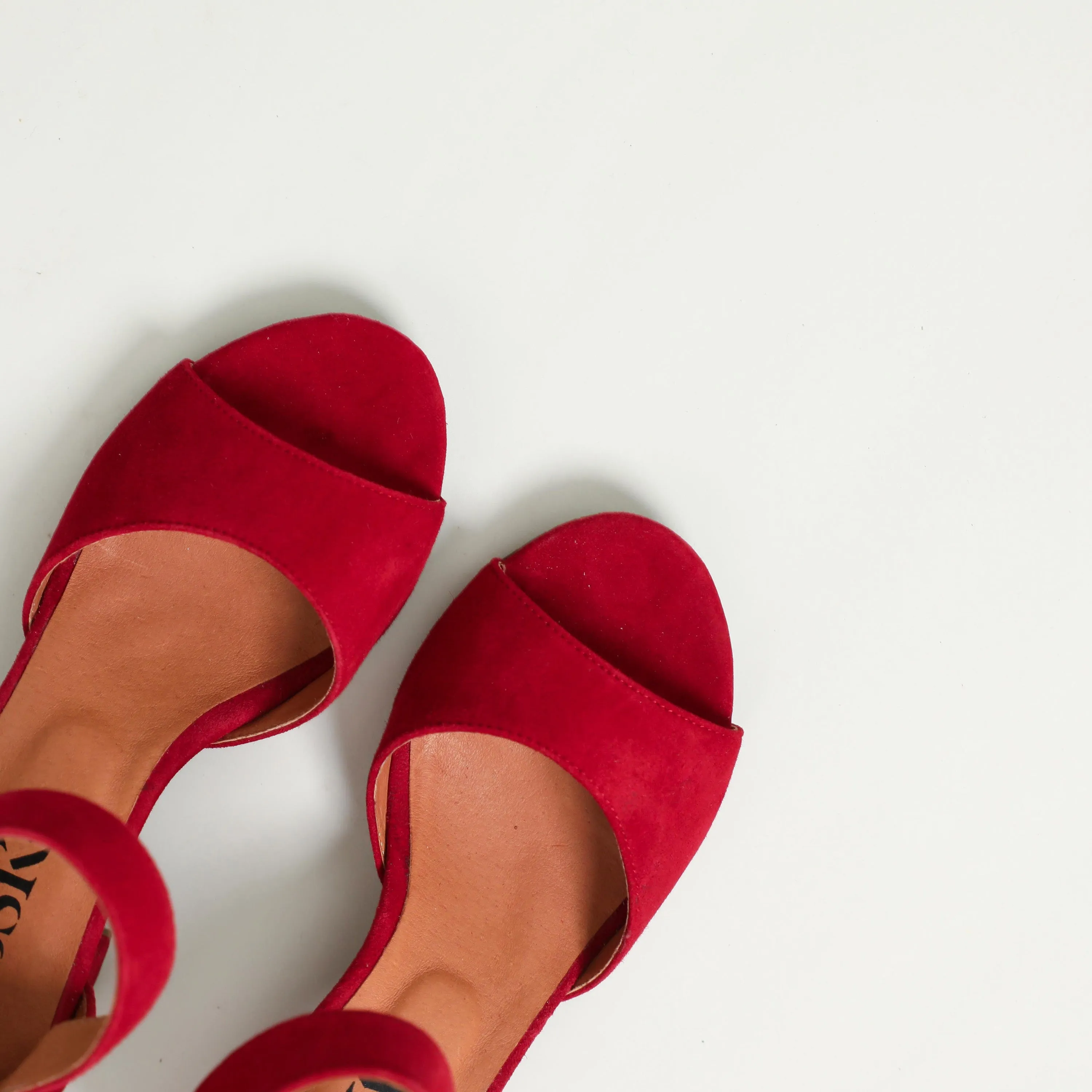 Para Berry Red