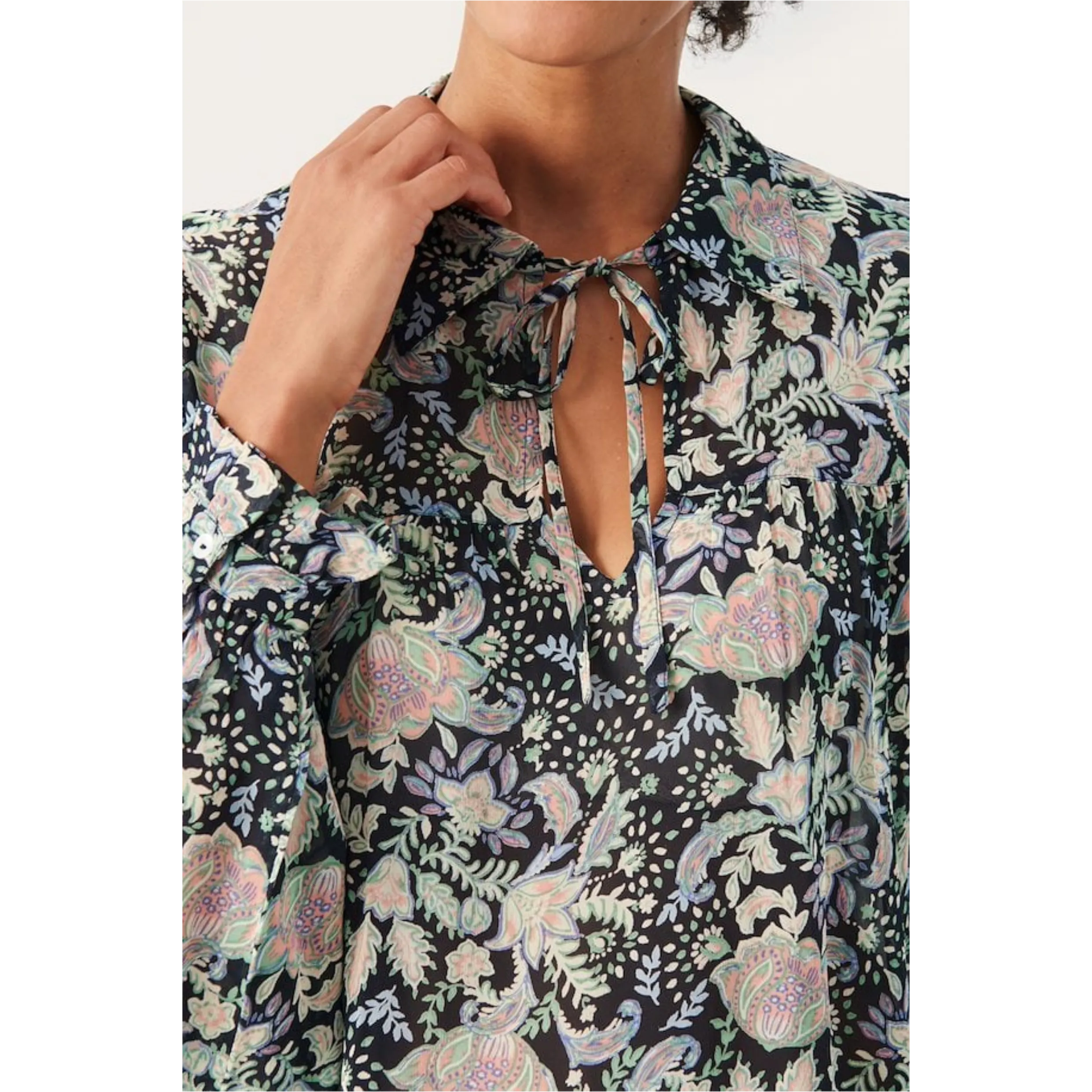 Part Two Faya Blouse In Dark Navy Multi 8284