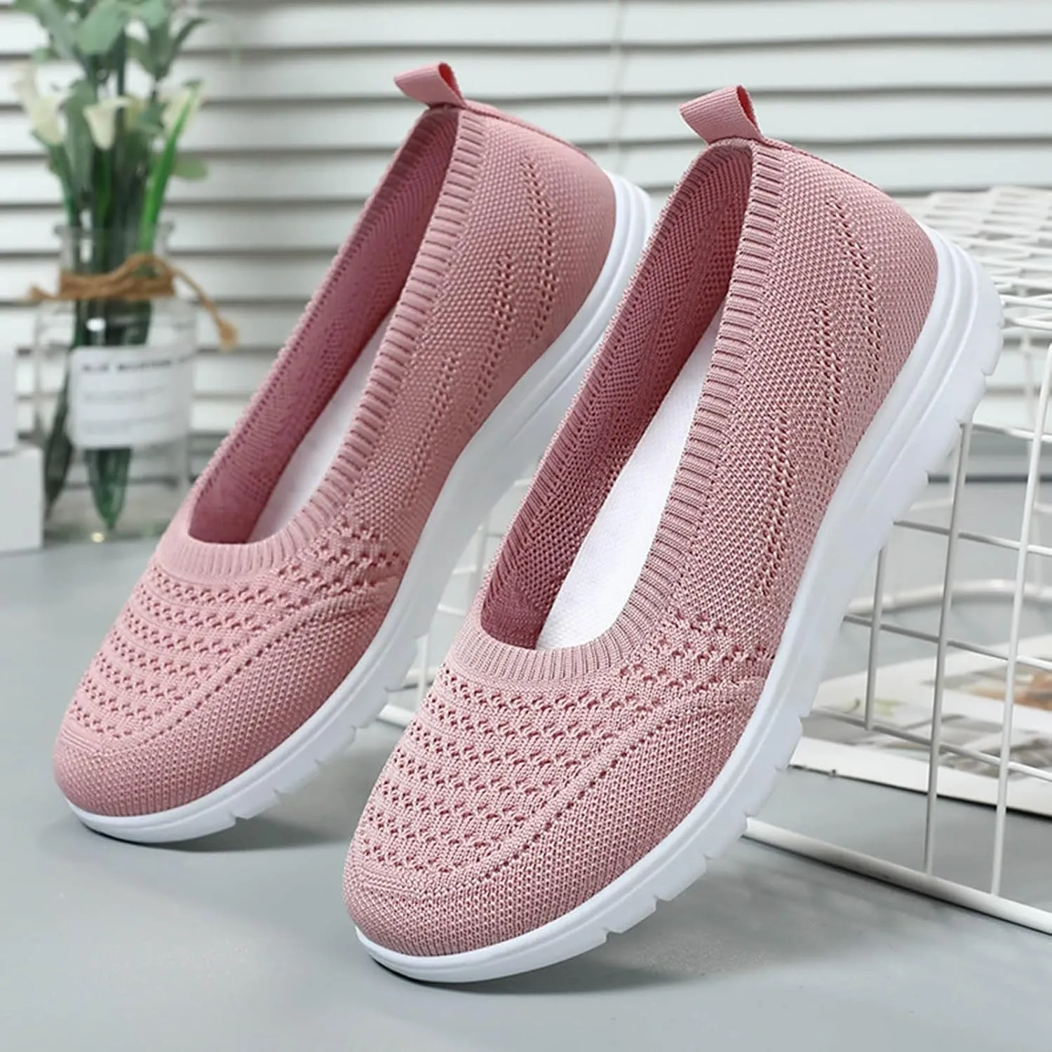 Womens Flats Slip On Go Summer Knit Walking Shoes Breathable Soft Mesh Loafers Athletic Ballet Flats Classic Dress Shoes