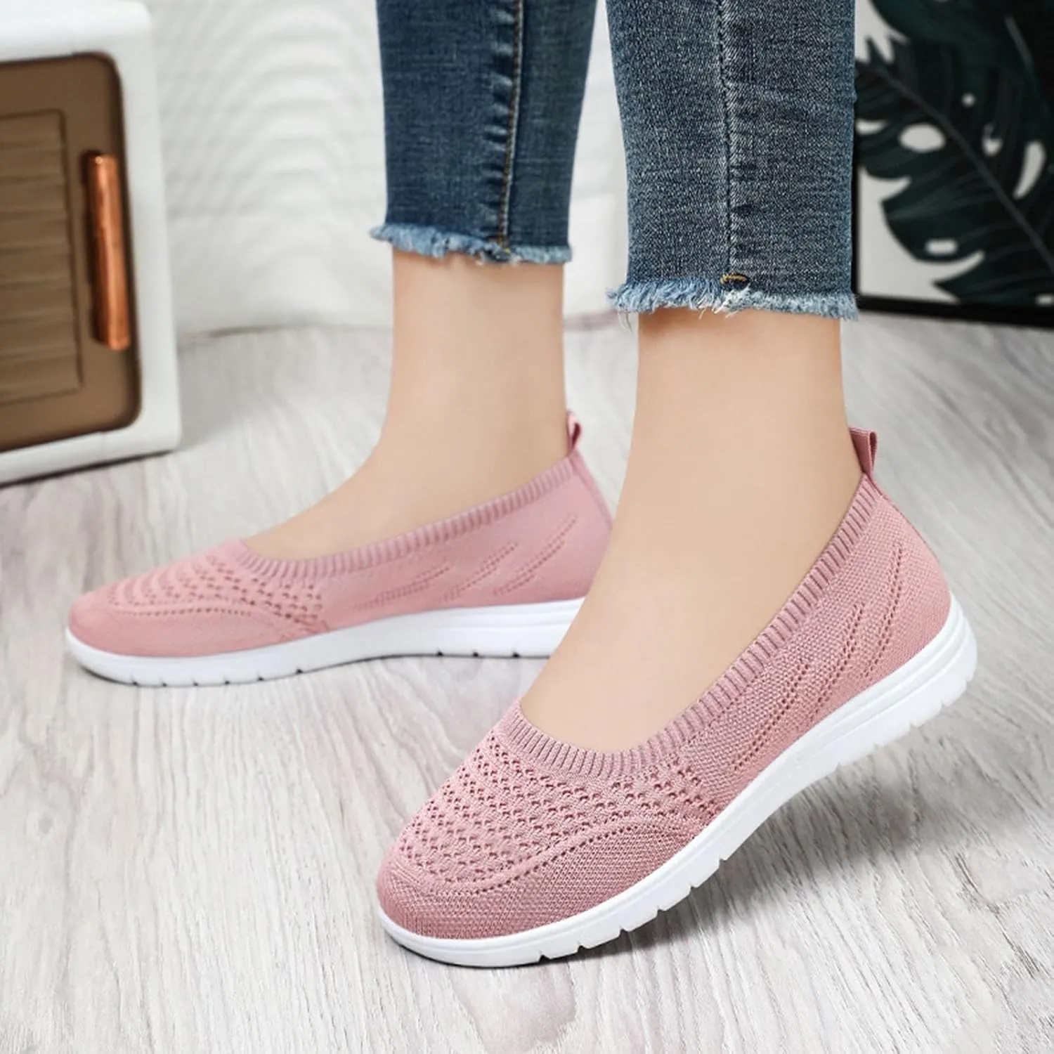 Womens Flats Slip On Go Summer Knit Walking Shoes Breathable Soft Mesh Loafers Athletic Ballet Flats Classic Dress Shoes