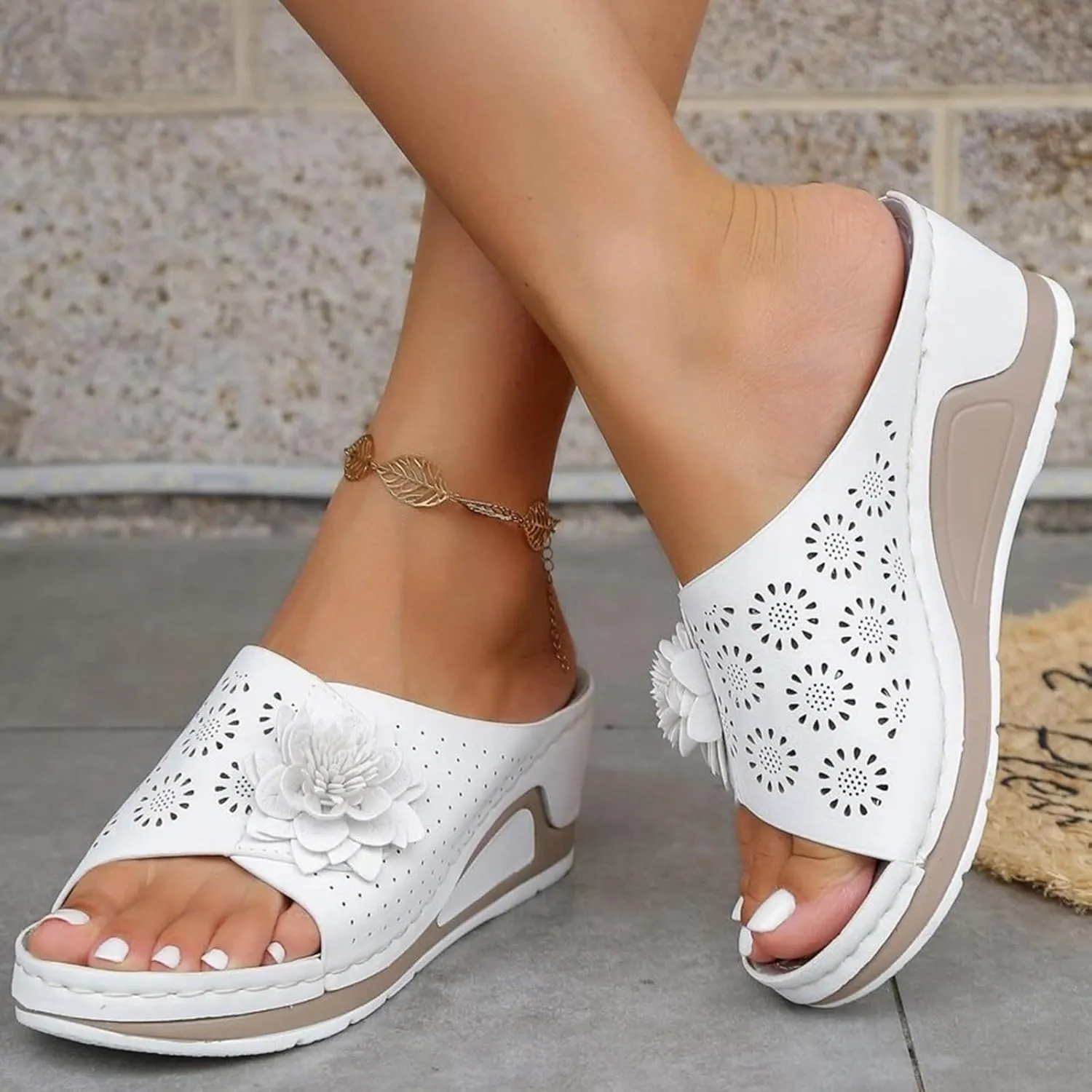 Womens Flower Sandals Dressy Wedge Platform Sandals Comfortable Slingback Sandal Slip On Beach Slippers Comfortable Sandal for Walking Retro Summer Shoes with Arch Support